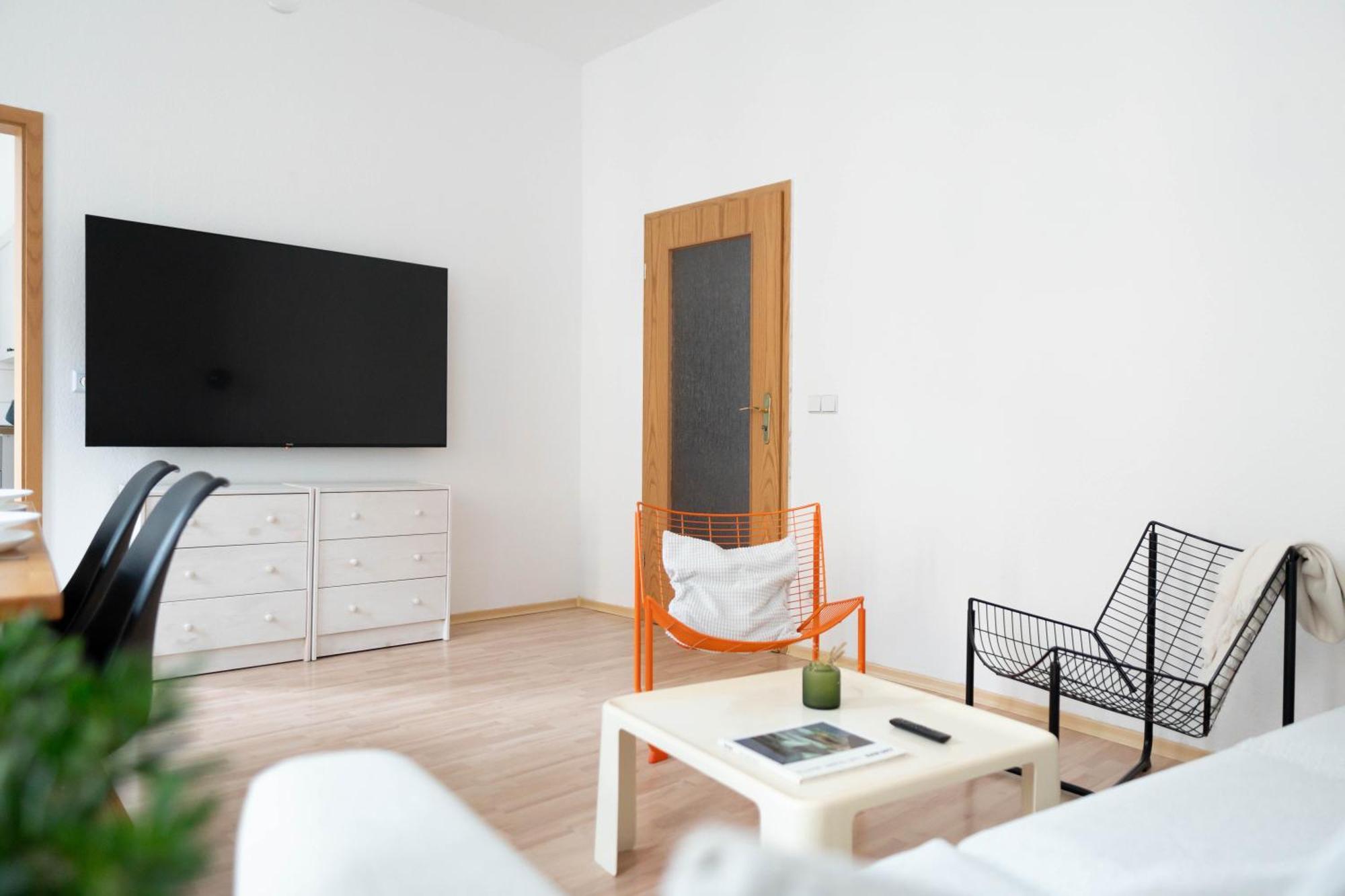 Grosse 3 Zimmer Wohnung Mit Netflix In Zentraler Lage Erfurt Bagian luar foto